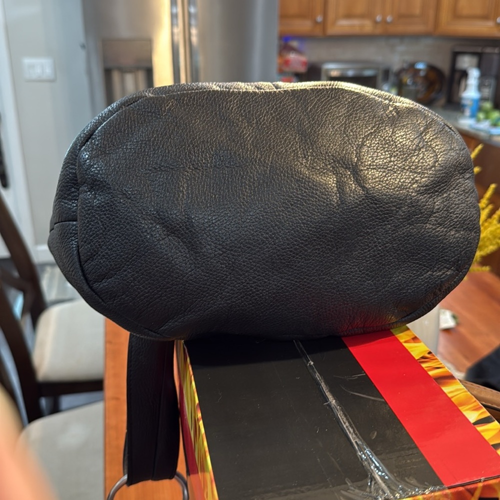Used Elizabeth & James Bag, black leather tan suede. Pen marks , needs cleaned - Picture 3 of 10